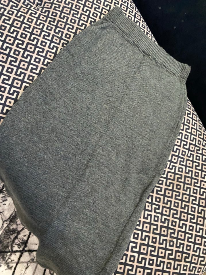 Gri Kadın Triko Rahat Kesim - Görsel 3