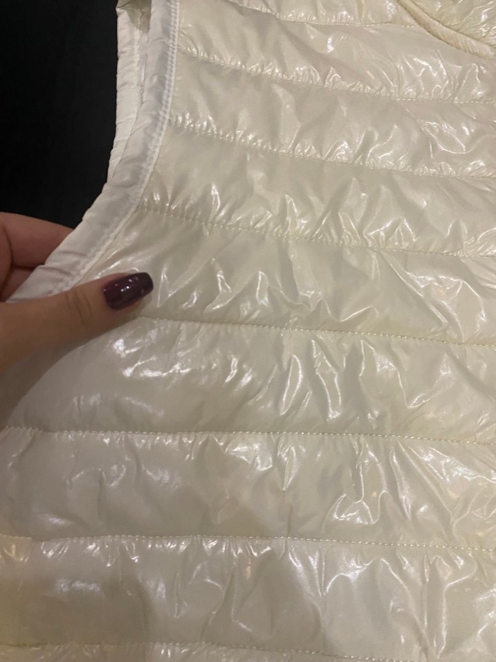 Beyaz Fermuarlı Kısa Kadın Yelek - Görsel 3