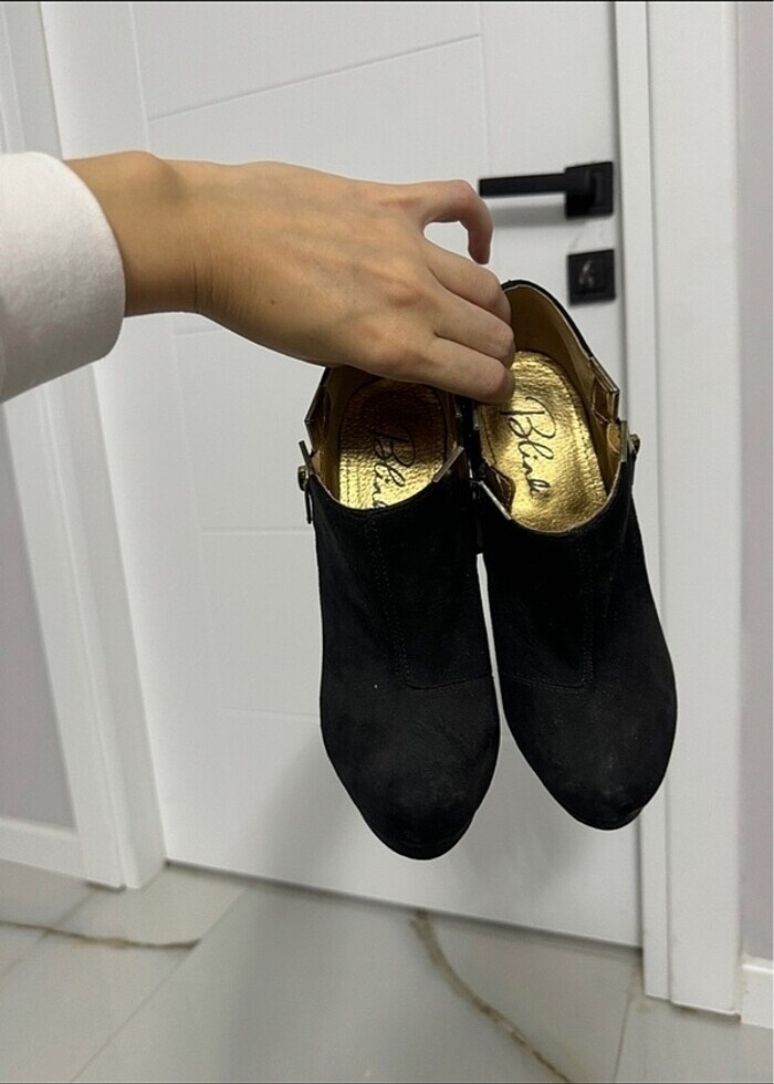 Siyah platform topuklu ayakkabı - Görsel 2