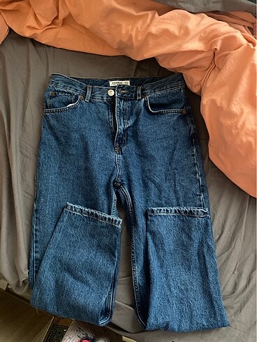 mom jean