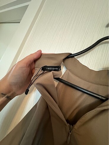 42 Beden camel Renk Camel Halter Yaka Trendyol Mini Elbise