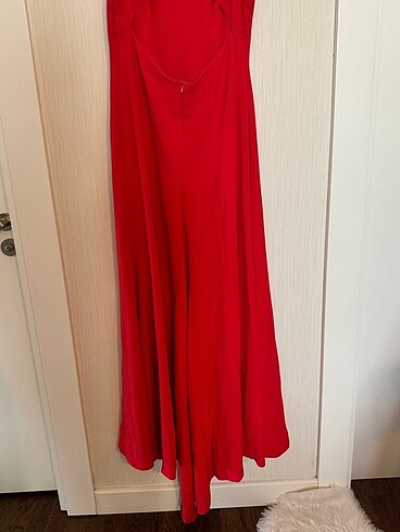 Nar Çiçeği Kırmızı Sırt Dekolteli Abiye Elbise - Görsel 3