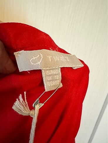 Twist Kırmızı Pileli Etek - Görsel 3