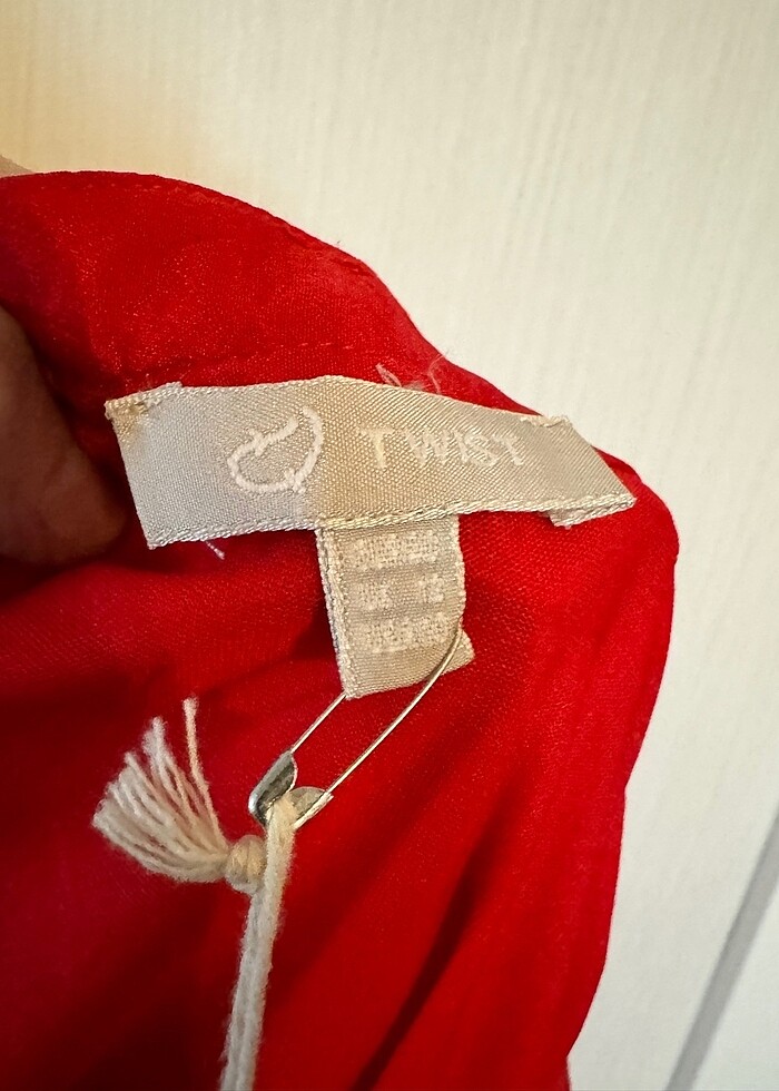 Twist Kırmızı Pileli Etek - Görsel 3