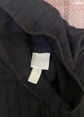 xs Beden Uzun Siyah Balıkçı Yaka Pilili Elbise H&M