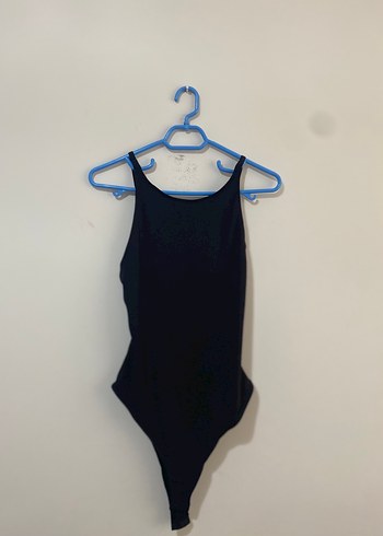 Siyah İnce Askılı Kadın Sırt Dekolteli Body - Görsel 2