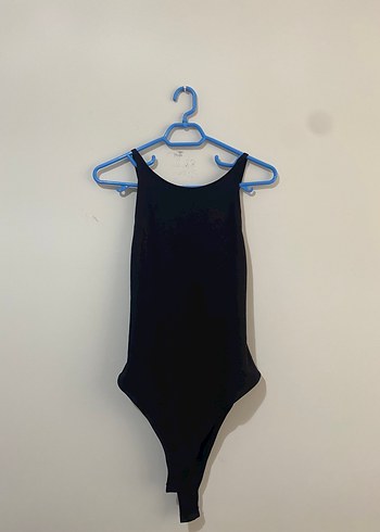 Siyah İnce Askılı Kadın Sırt Dekolteli Body - Görsel 3