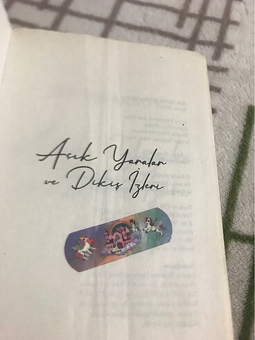  Beden Renk açık yaralar ve dikiş izleri