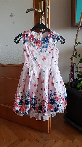 LC Waikiki Marka Kız Çocuk Elbise...