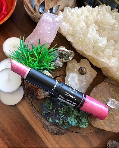 MAC ruj lipstick