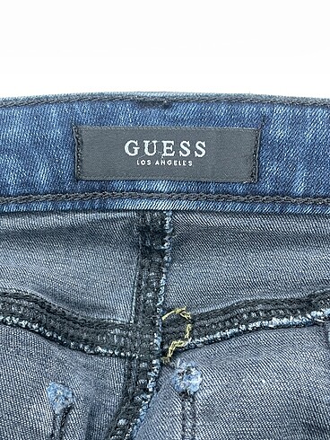 28 Beden lacivert Renk Guess Jean / Kot %70 İndirimli.