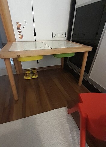 Ikea Ikea oyun masası 
