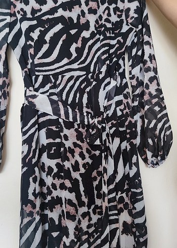 Diğer Zebra Desenli Tül Kruvaze Elbise