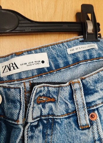 Zara İspanyol paça yırtık kot