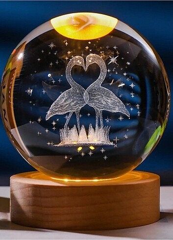Ahşap Tabanlı LED Işıklı Flamingo Figürlü Kristal Küre 