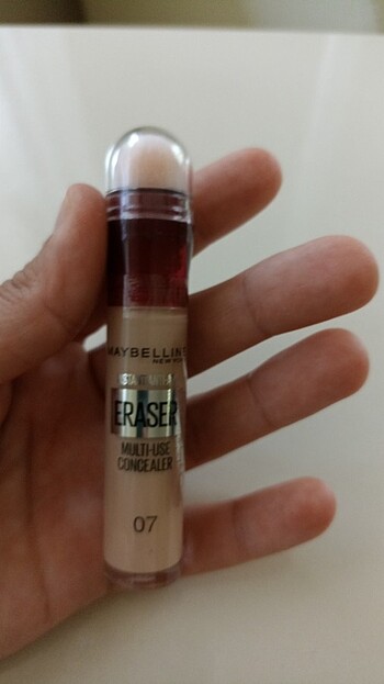 Maybelline eraser 07