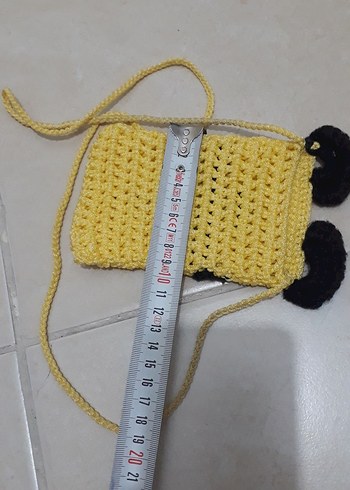 Sarı Örgü Telefon Kılıfı - Görsel 3