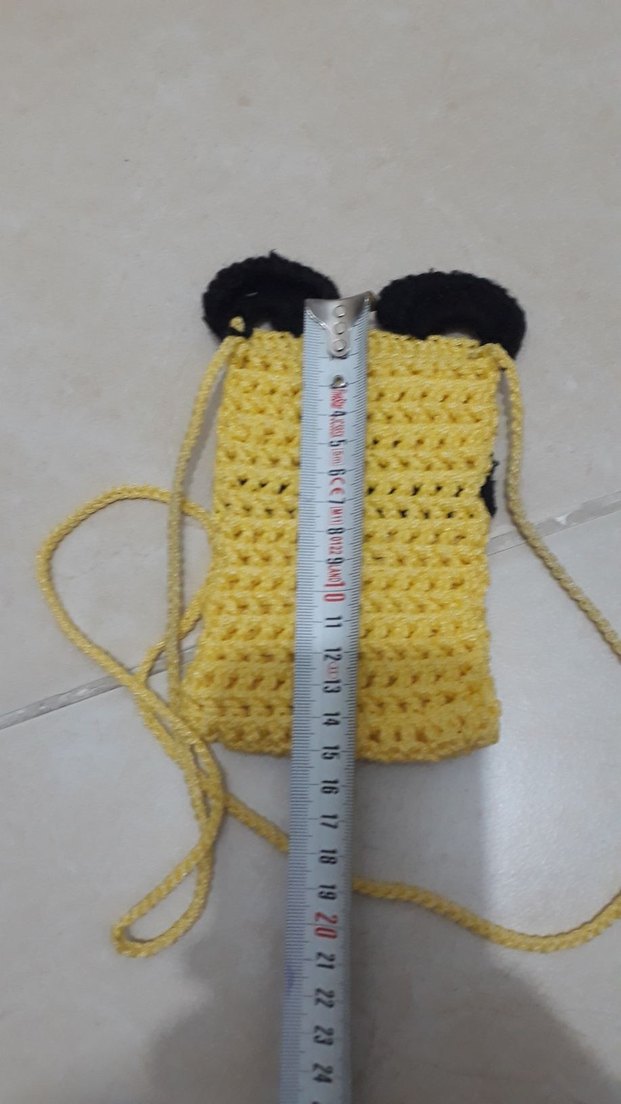 Sarı Örgü Telefon Kılıfı - Görsel 4