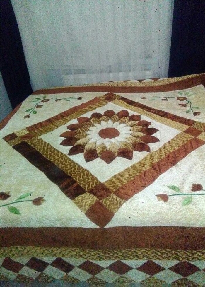 Çift kişilik kadife yatak örtüsü 2 yastık 1 kirlent var  - Görsel 4