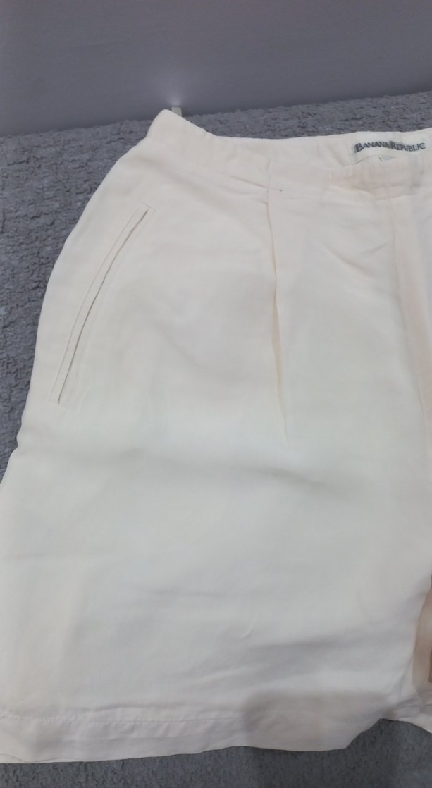 Beyaz Mini Kadın Şort - Görsel 2