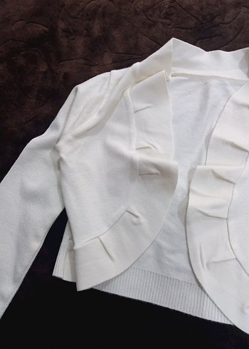 Beyaz Kız Çocuk Fırfırlı Bolero - Görsel 5