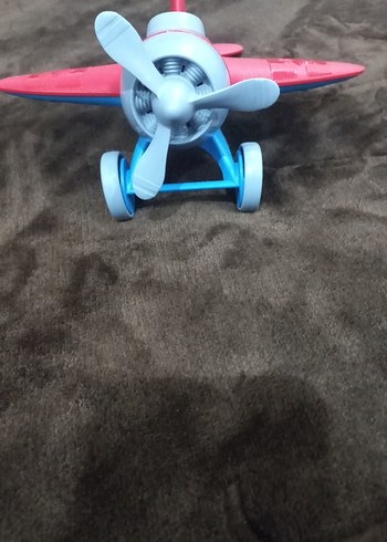 Pembe ve Mavi Renkli Oyuncak Uçak - Görsel 9