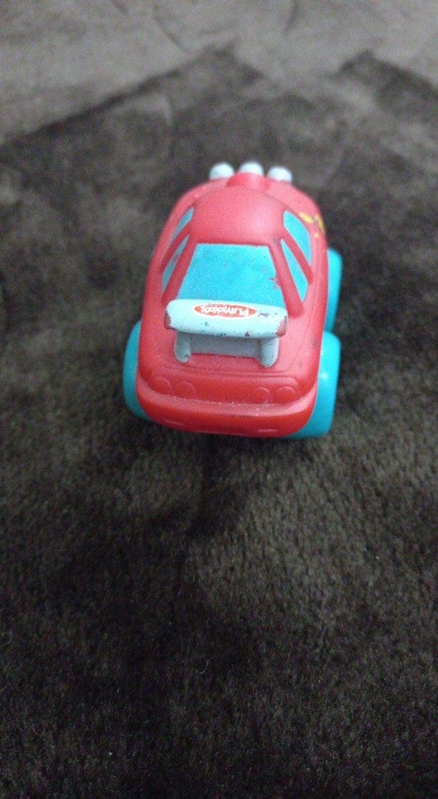 Renkli Kırmızı Oyuncak Araba - Görsel 4