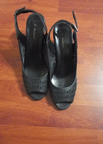 Siyah Tokalı İnce Topuklu Kadın Ayakkabı - Görsel 7