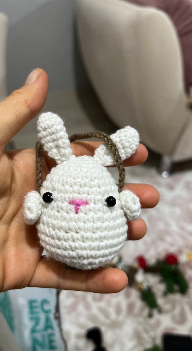 İAmigırumi tavşan araba süsü - Görsel 2