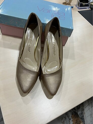 Diğer Stiletto