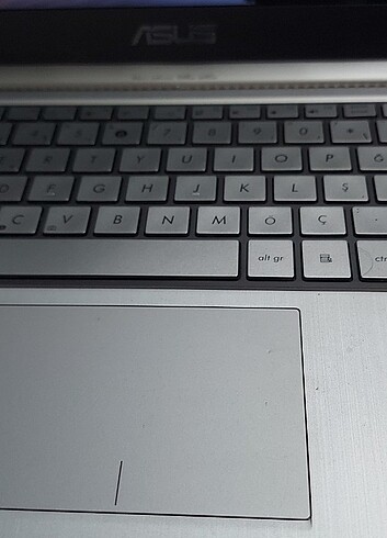 Beden Renk ASUS MARKA LAPTOP