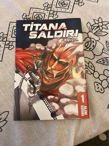 Titana Saldırı 1.Cilt