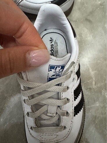 23 Beden beyaz Renk Çocuk adidas samba