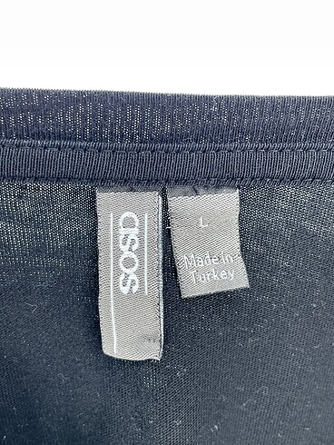 l Beden siyah Renk Asos T-shirt %70 İndirimli.