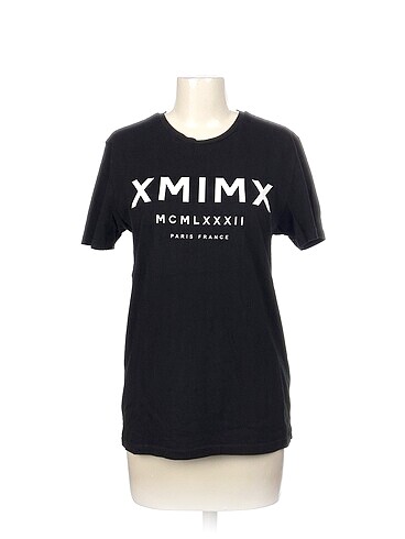 Asos T-shirt %70 İndirimli.