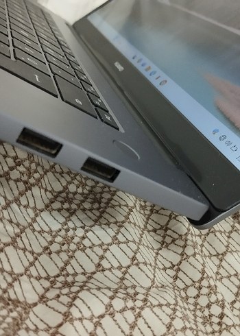 Huawei Matebook D14 Dizüstü Bilgisayar - Görsel 3