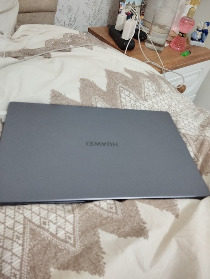 Huawei Matebook D14 Dizüstü Bilgisayar - Görsel 4