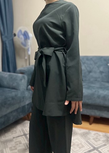 Seyyar Kemerli Uzun Kollu Kadın Takım - Görsel 2