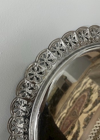 Beden gri Renk Oymalı tepsi çok iyi durumda