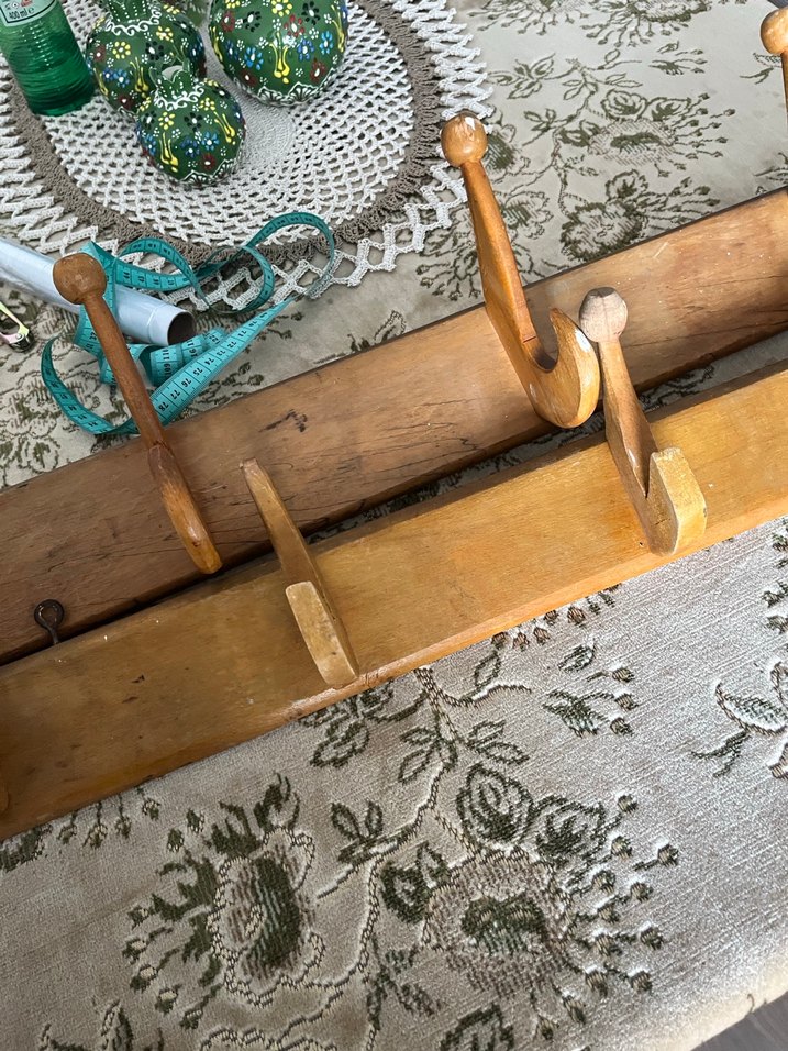 İki adet 70 lerden ahşap askı - Görsel 4