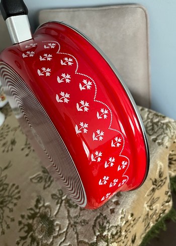 Eskilerden emsan sıfır emaye tava - Görsel 2