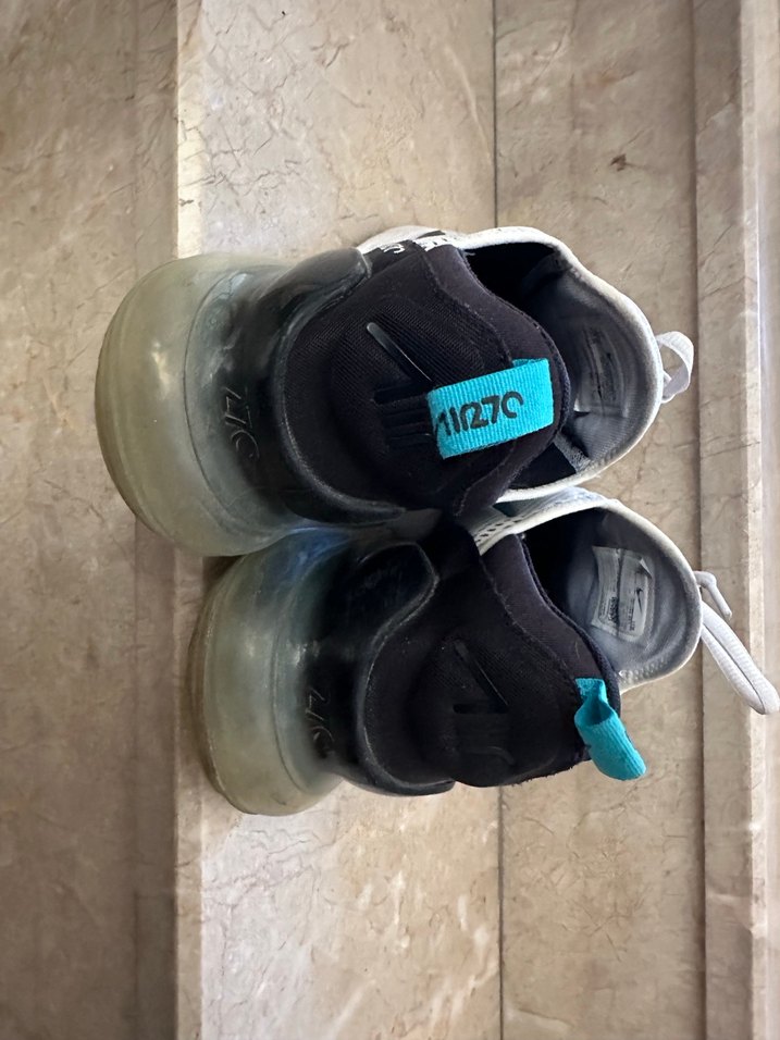 Nike Air Max 270 Erkek Spor Ayakkabı - 2020 - Görsel 2