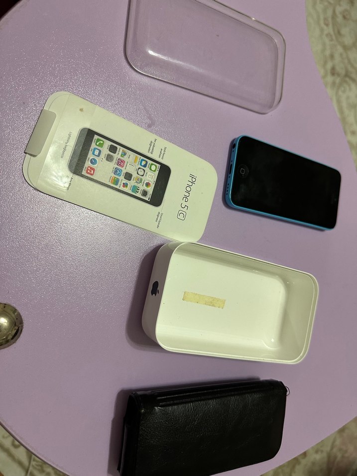 iPhone 5C kutusunda - Görsel 4
