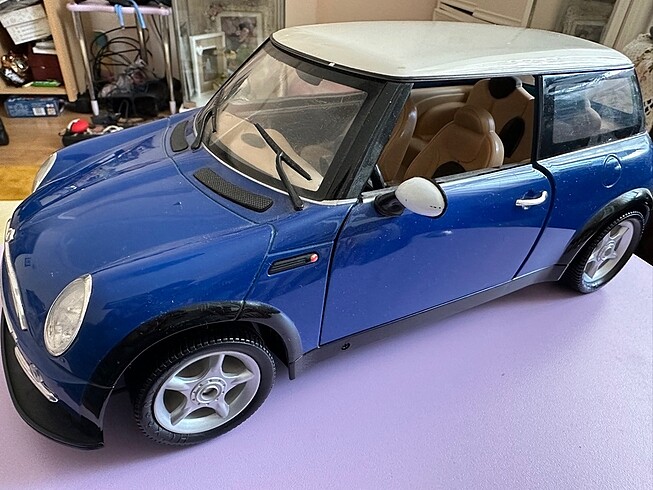 Beden Renk Mini Cooper Oyuncak Pilli Araba