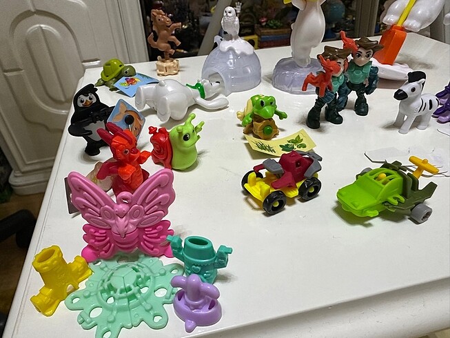 Kinder Surprise ve Kinder Maxi