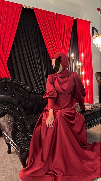 Bordo saten abiye
