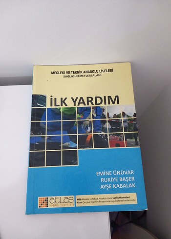 İlk Yardım - Sağlık Hizmetleri Kitabı