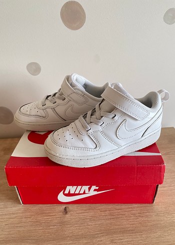 26 Beden Nike Beyaz Unisex Çocuk Spor Ayakkabı