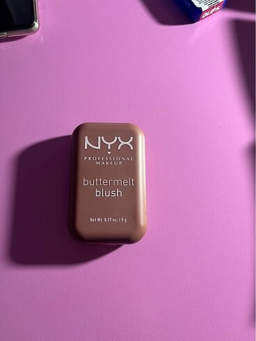 NYX BUTTERMELT BLUSH 09 FEELING BUTTA