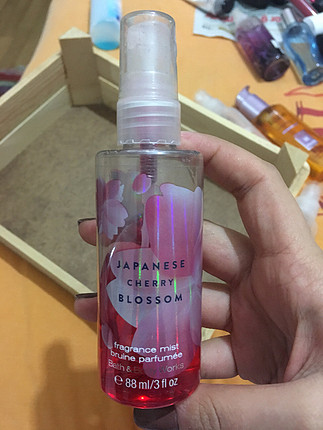 Bath & Body Works Bath&body; works vücut spreyi
